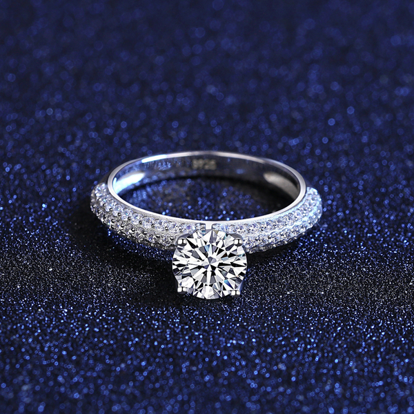 Bague de promesse ajustable